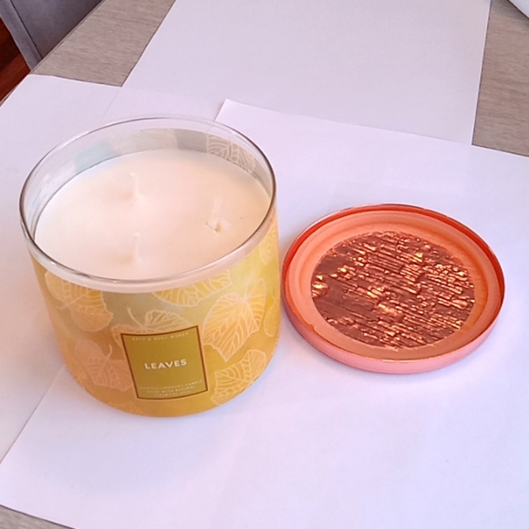 Bath & Body Works Accents Bath Body Leaves Scented Candle Poshmark